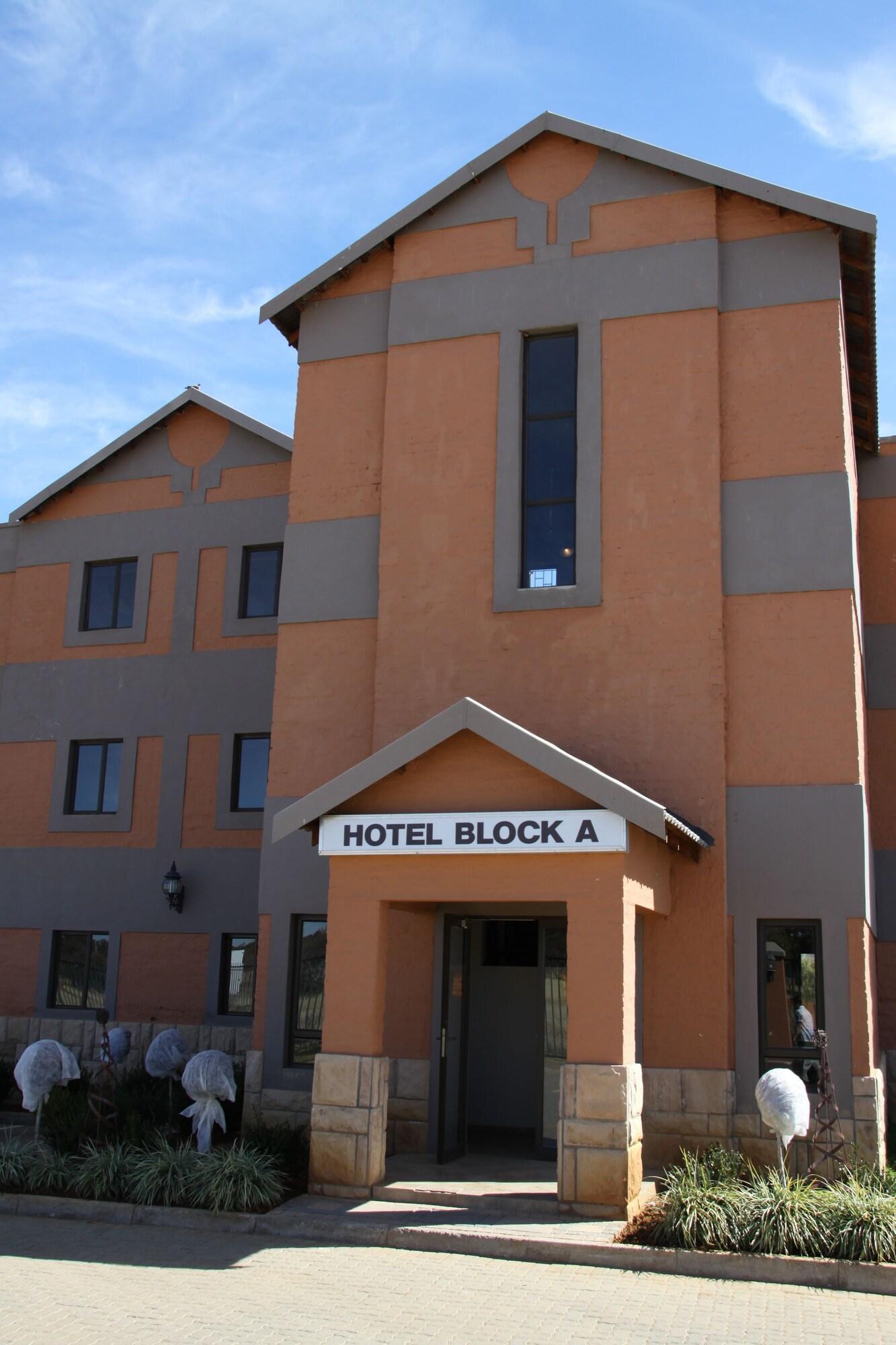 Bains Lodge Bloemfontein Exterior foto