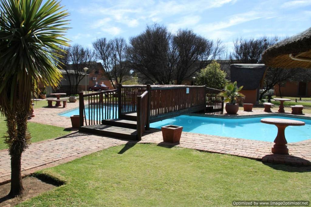 Bains Lodge Bloemfontein Exterior foto