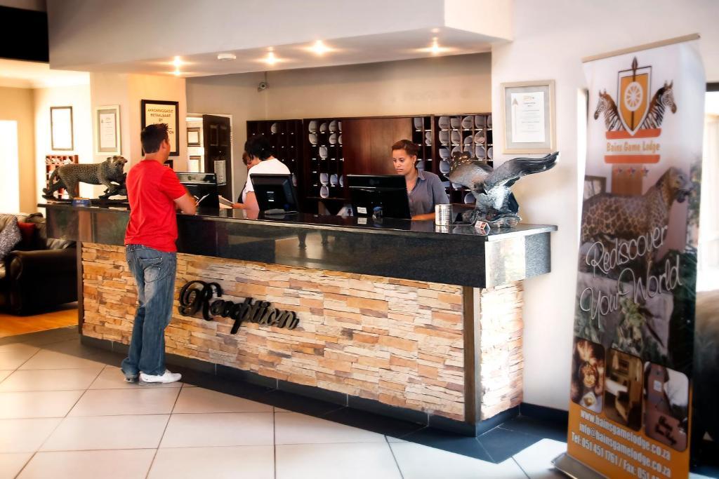 Bains Lodge Bloemfontein Exterior foto